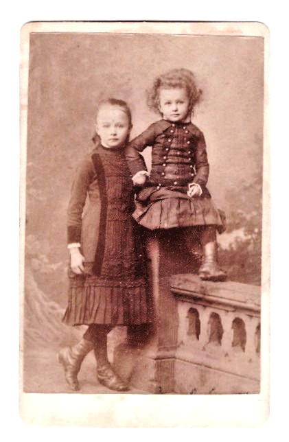 Vintage CDV Photo Circa 1875, 2 Pretty Children, Girls in Beautiful Clothes, Meiningen