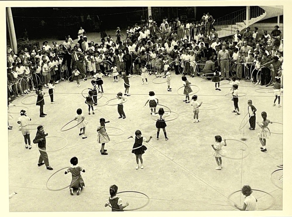 Hula Hoop Contest 1959 Fotofolio Art Print Card Photo By Martha Cooper 4.25”x6”