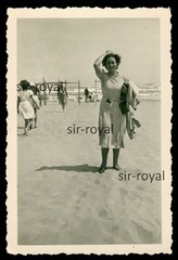 Riccione Circa 1940 – Pretty Woman on the Beach – 1930s 1940s – Italy – Photo 6x9cm