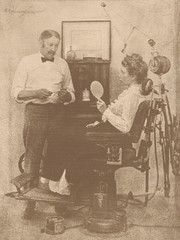 NEWLY FOUND! HENDRICKSON B&W Sepia Photo Print DENTIST W/ FEMALE PATIENT 11×14″