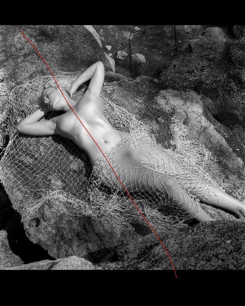Beautiful Model by Bunny Yeager 1950s, 11×14 Silver Gelatin Print. Cheesecake