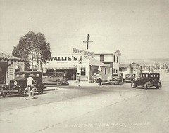 NEWPORT BEACH Balboa Island Wallie’s Marine St VINTAGE Photo Print 1479 11 x 14