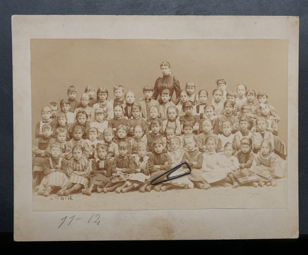 Photo CDV KAB Vienna kindergarten school class teacher model dress girl picture old