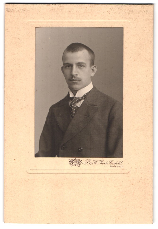 Photograph P. & H. Koch, Crefeld, Man in Suit with Striped Tie