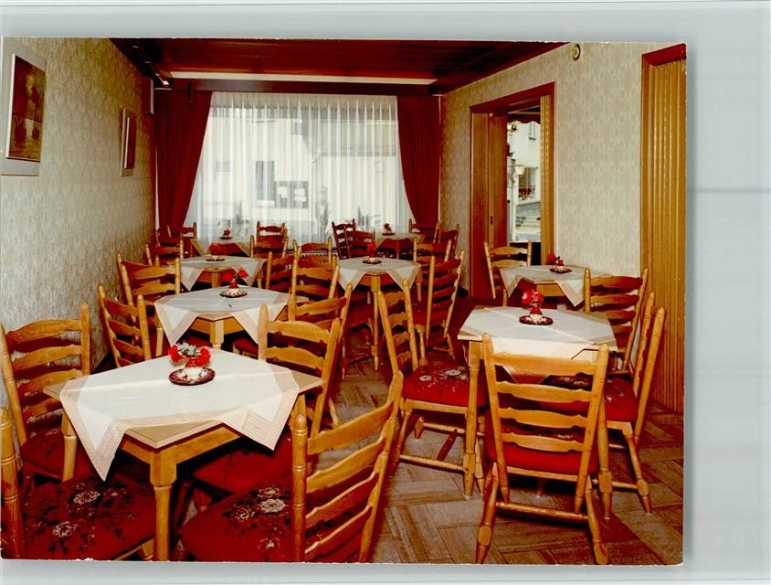 40100250 – 5584 Bullay Cafe Goergen