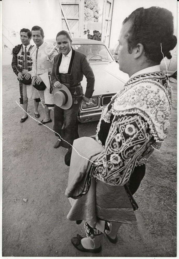 30x20cm Vintage Archiv Foto 1970 Gigi Stierkampf Frau Torero Antonita Linares