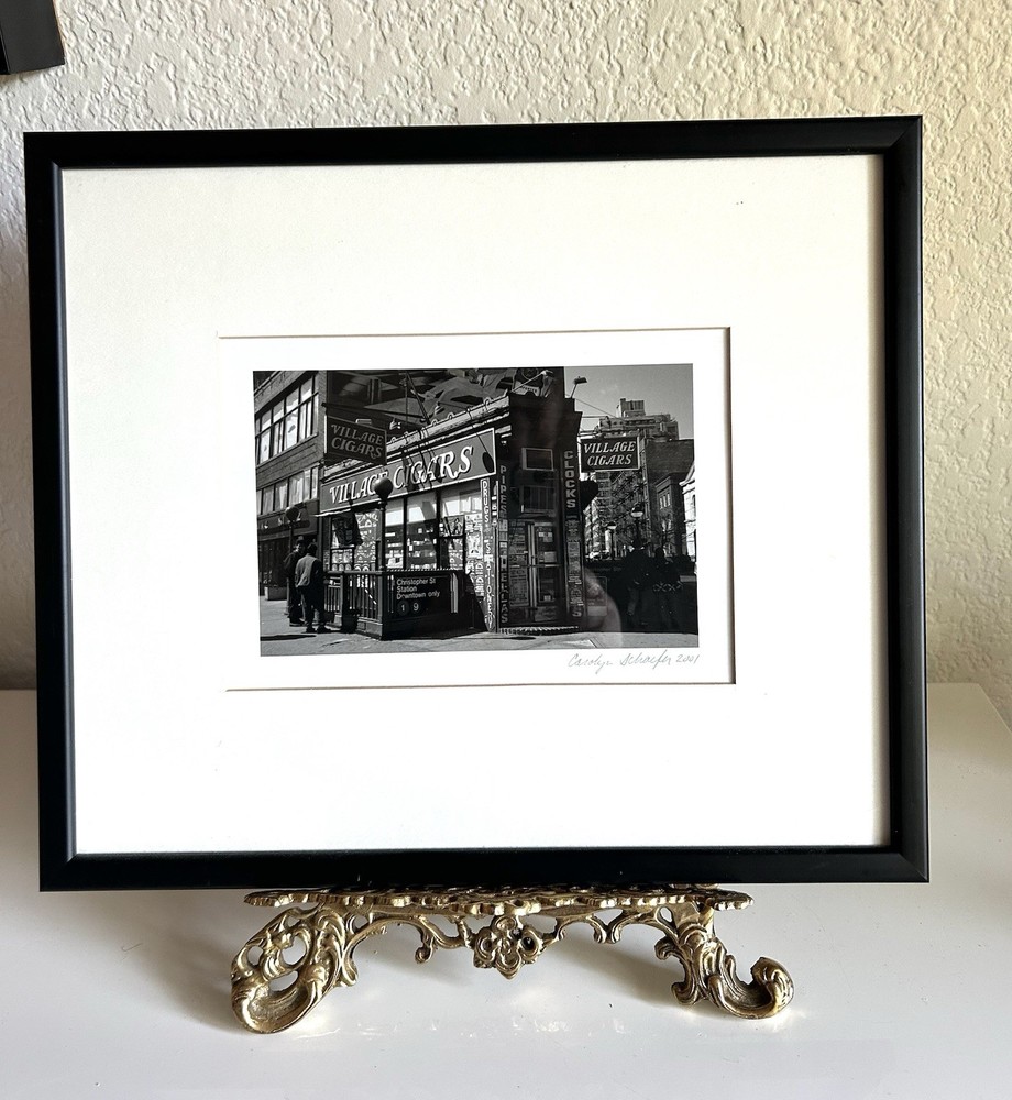 Signed Carolyn Schaefer NYC Photo 2001 Greenwich Village Framed 13×12
