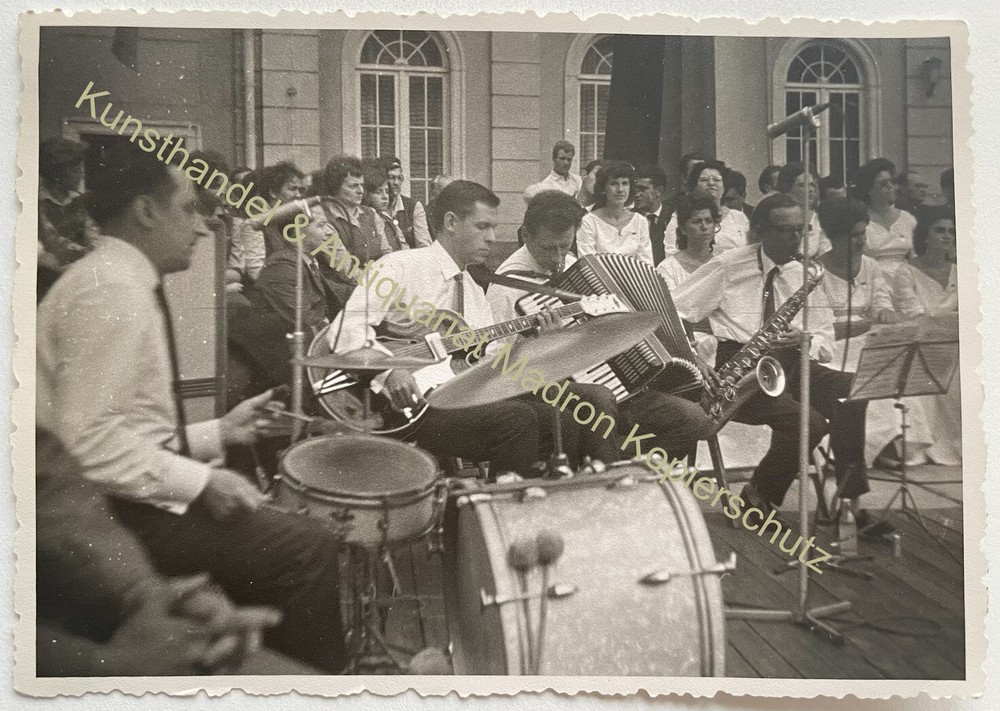 orig. Photo Postcard Music Jazz Band Musician Saxophone