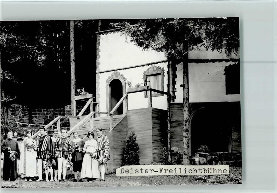 40104985 – 3013 Barsinghausen actor open-air stage