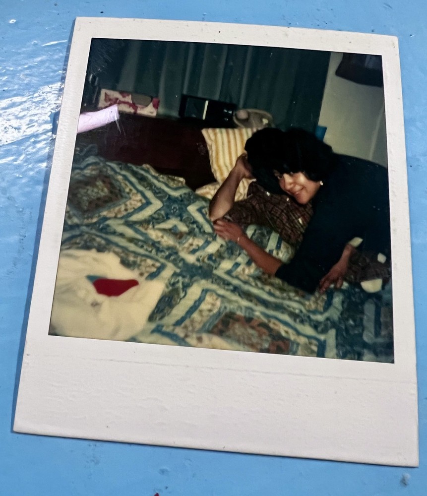 Polaroid Photo Vintage » She Turns aBoy into a Man » Urban Photography 1988