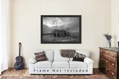 Country Photography Print – Black and White Picture of Old Farmhouse in Kansas