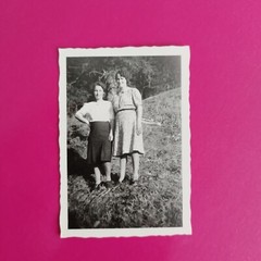 Altes Foto Vintage antik Frauen Women Natur Mode Strümpfe Dress Nice old Photo