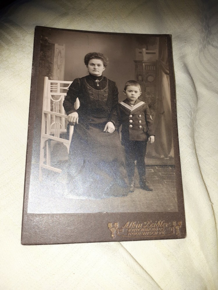 old photo – cardboard picture – woman with child – 8.5×12 cm