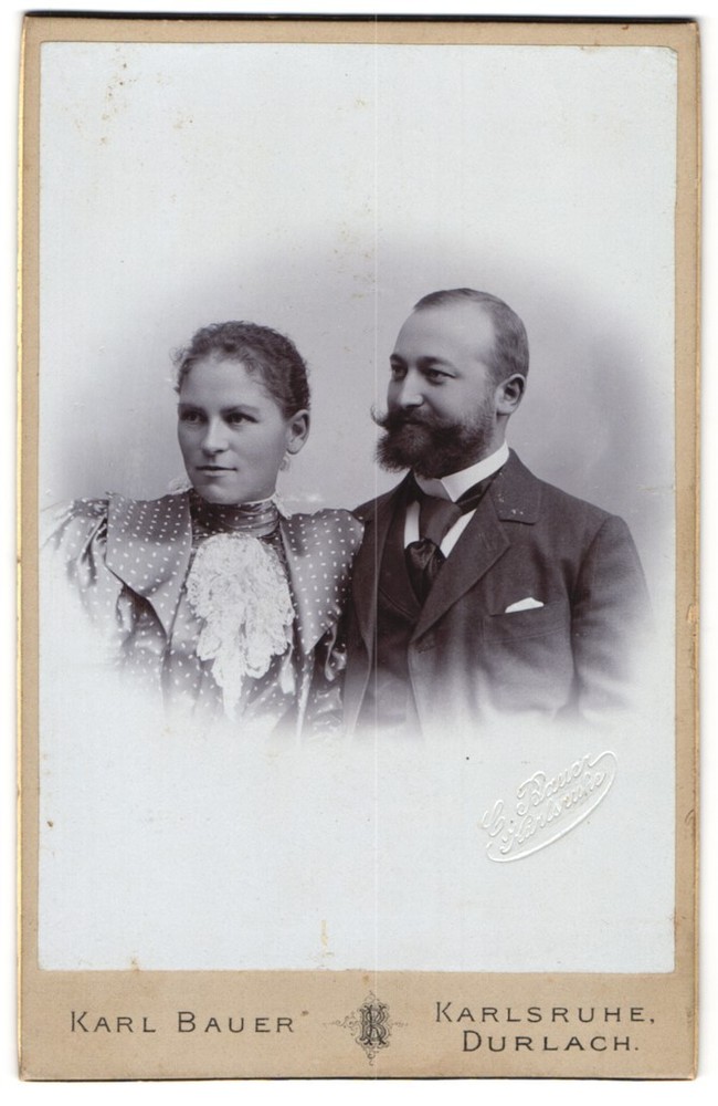 Photograph Karl Bauer, Karlsruhe, Zähringer-Str. 41, married couple in contemporary