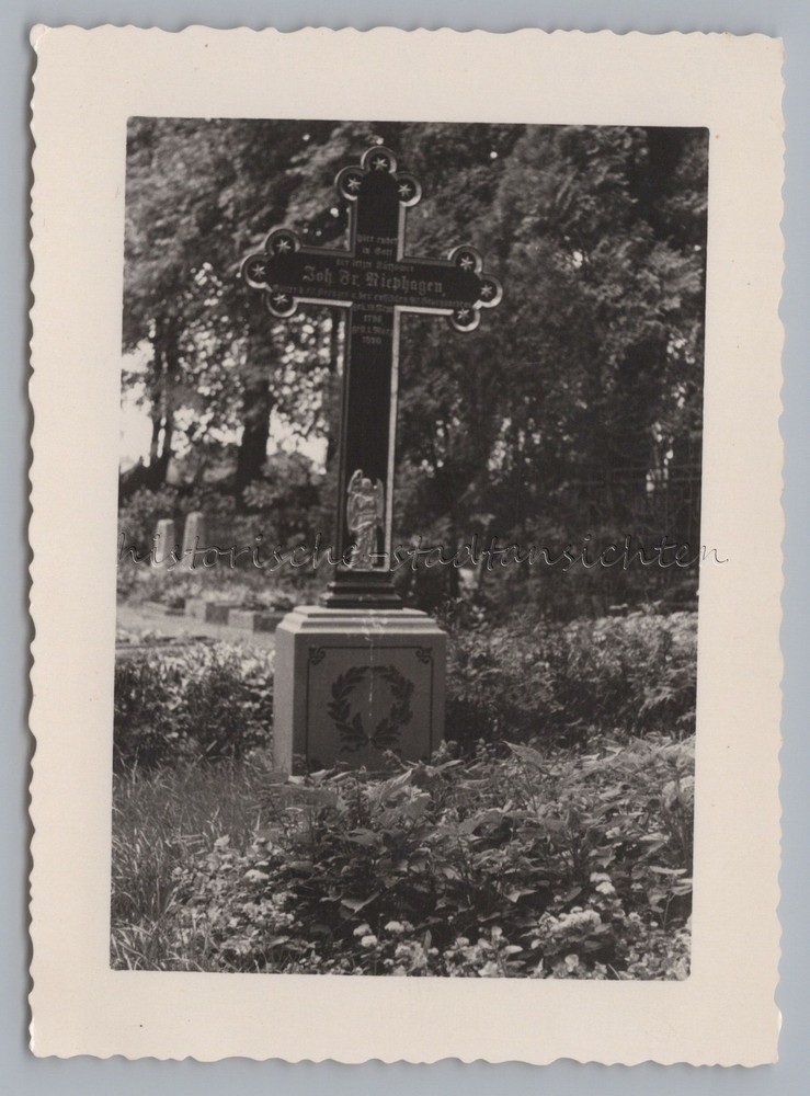 Biesenthal 1957 – Grave of the ‘Last Lützow Hunter’ – Old Photo 1950s
