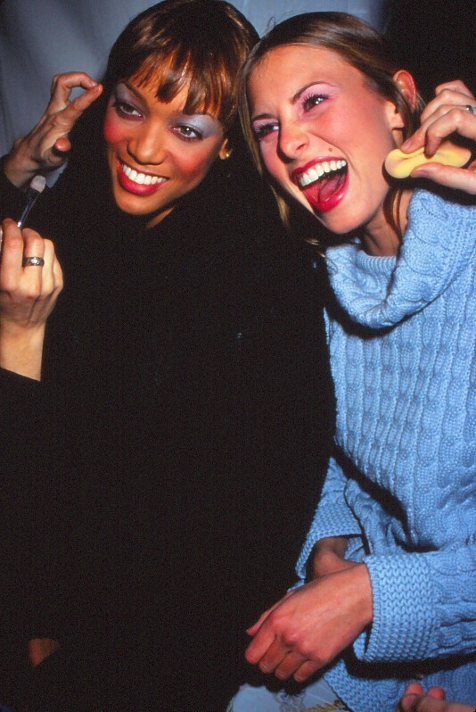 Dia Tyra Banks and Nikki Taylor 1993 KB Format Photographer P5-23-5-4