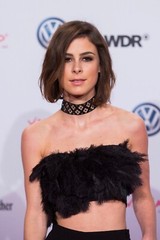 PHOTO NO. 105 + LENA MEYER-LANDRUT + GLOSSY + 15X10 CM + NEW