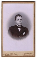 Photograph Max Hiltner, Augsburg, Lechhauserstrasse 4, portrait of a young man