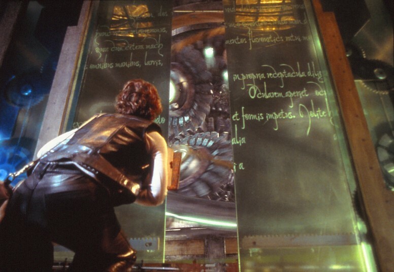 Film slide 13 ghosts 2001 slide KB format L19-22-2-3