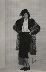 Ake Long Portrait Karin Kavli Actress Signed Photograph 1 Half 20th Century