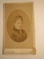 Paris – 1877 – Woman with Hairstyle – Portrait / CDV