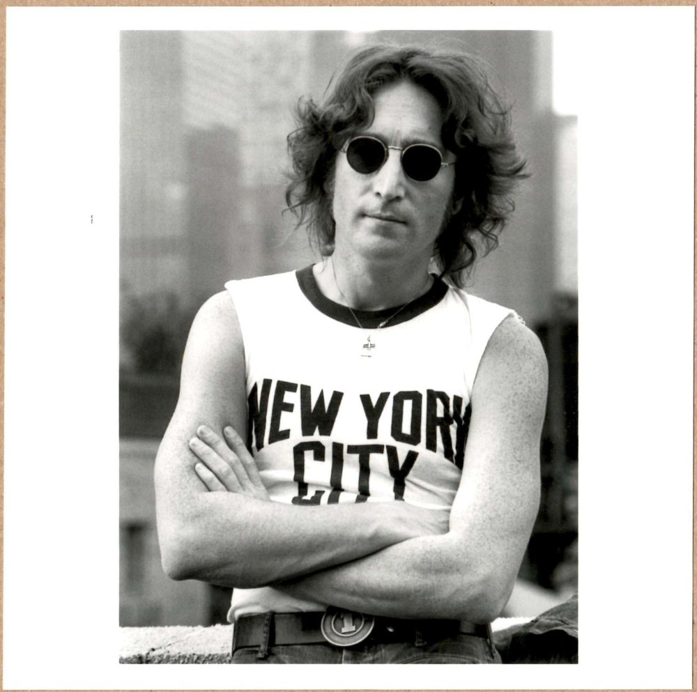 SIGNED BOB GRUEN JOHN LENNON NEW YORK CITY T-SHIRT NYC 1974 6 x 6 MAGNUM PRINT