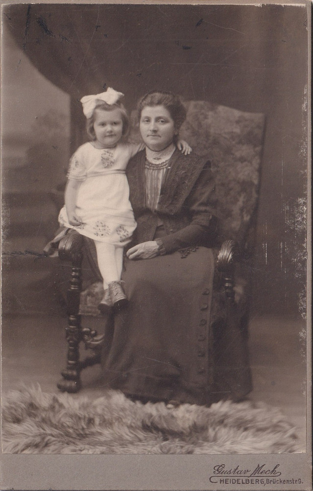 Gustav Mech KAB – Mother with Child – Heidelberg around 1910