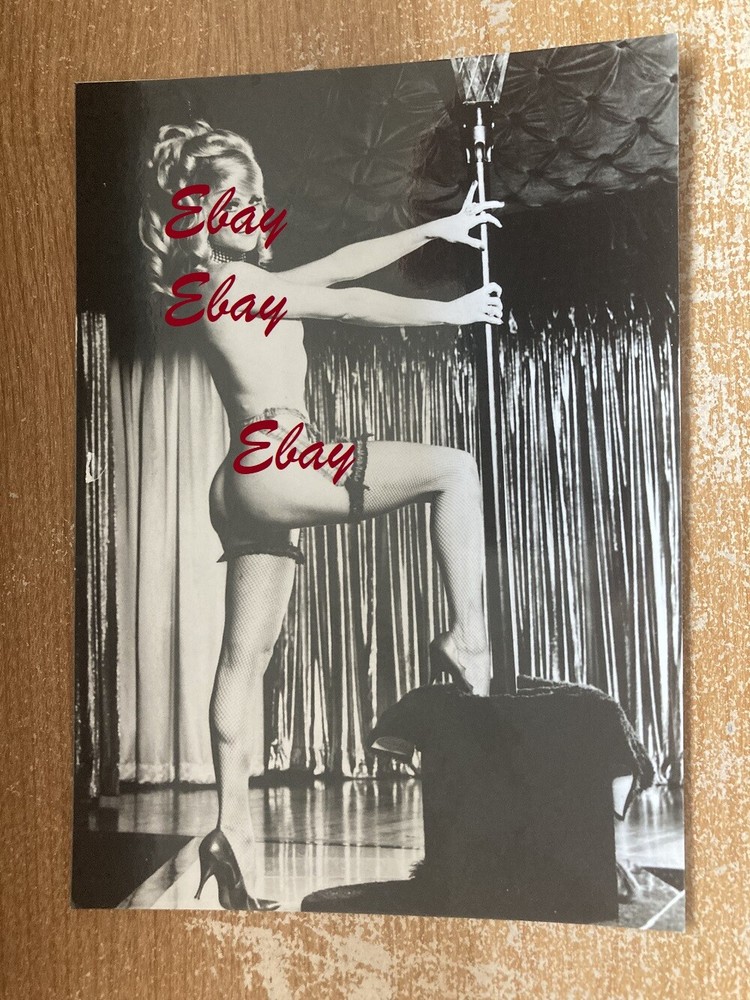 Original 5″ X 7″ Photograph of Burlesque Stripper Tracy Summers Hat Rack Pole
