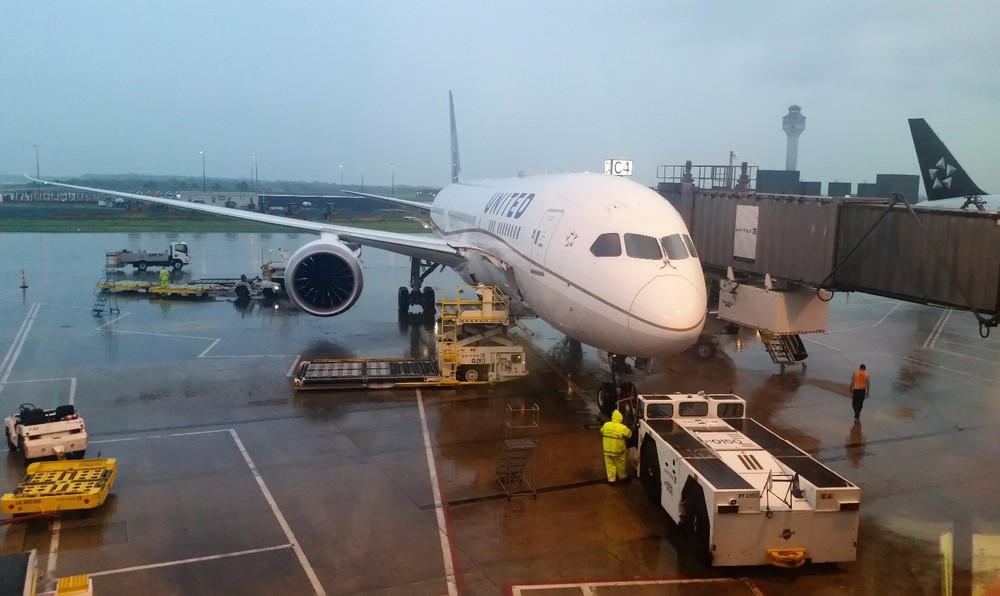 United Airlines 787-9 at Washington Dulles International Airport