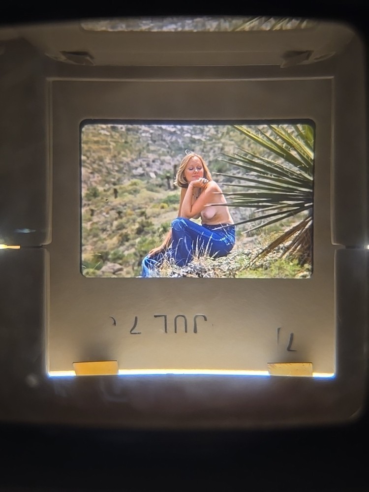 Org Nude Camera Club 70’s 35mm Risque Slide – WOMAN IN SOUTHWEST WESTERN DESERT