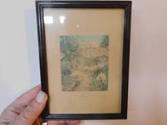 Wallace Nutting Cottage & Garden 3.5″ x 3″ in a Simple 7.5 » x 5.5″ glass frame