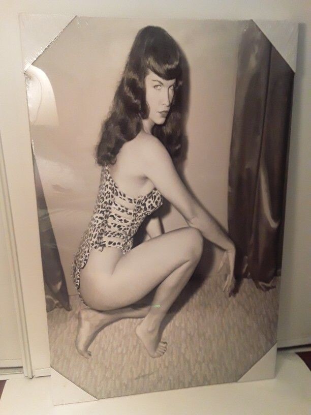 Bettie Page Canvas Print 20×30 Pin Up Swimsuit