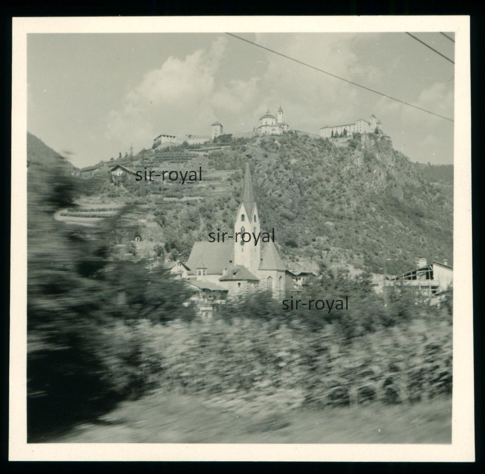 Chiusa in South Tyrol – lot with pilgrimage church and monastery Säben – photo 6x6cm