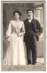 Photograph Aug Classens, Aachen, Hochstrasse 19, portrait of a couple