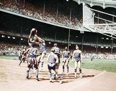 Harlem Globetrotters-Yankee-stadium 8×10 Colorized Print-FREE SHIPPING