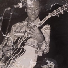 2 Black And White Analog Photographs CHUCK BERRY Vintage 1950 France N3416
