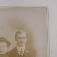 Antique Cabinet Card Photograph- husband and wife coupled in nice clothing 158