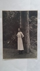 Photo large format 11 pretty girl lady circa 1930s approx 13x18cm
