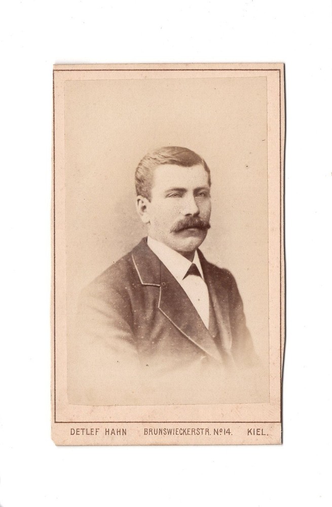 Detlef Hahn CDV photo portrait of a man-Kiel 1870s