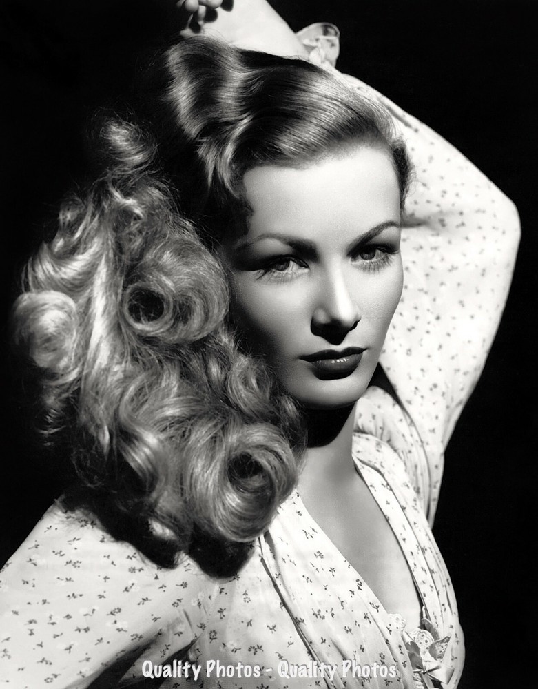 Veronica Lake Perfect Beauty 8.5×11″ Photo Print Actress Movie Star Femme Fatale