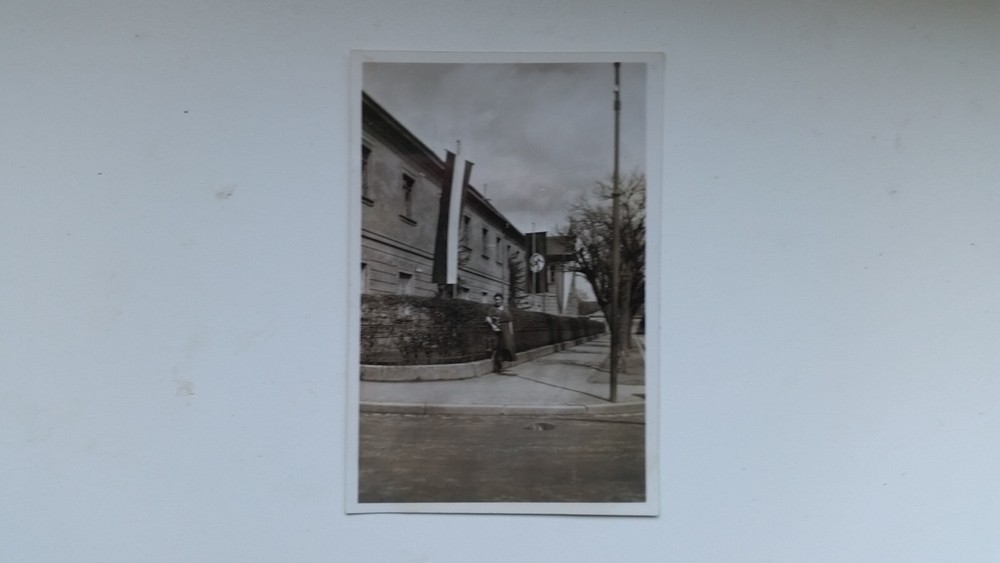 Photo 13R653 Street Scene Imperial Flag Flag approx. 1930s approx. 6x9cm