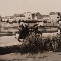 WWII Military Photo On Motorcycle With Machine Gun C. Cinzano 1940 (F 013)