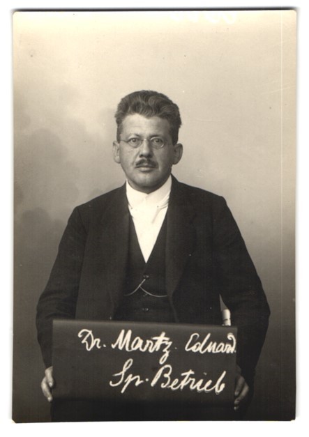 4 photographs Tamm, Dr. Eduard Martz co-founder of Marabuwerke GmbH