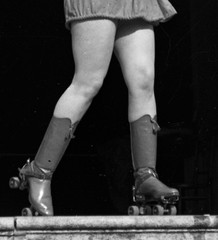 sexy girl on roller skates, world-famous circus production, István ELEK and Ernő