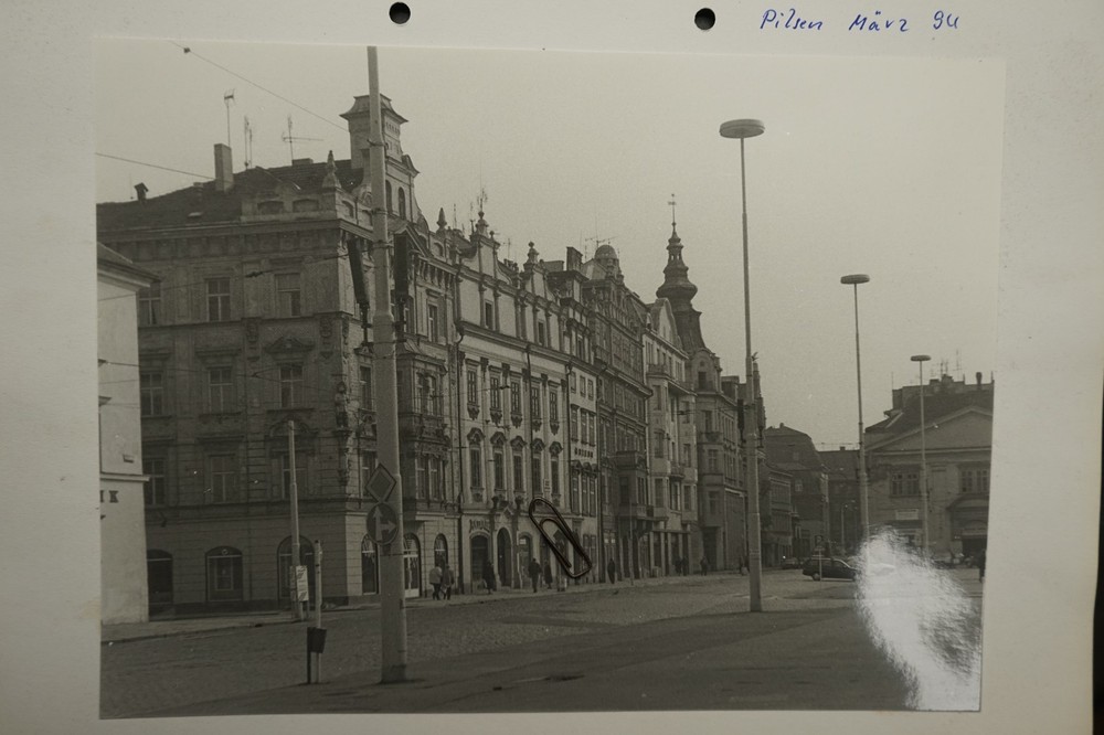 Photo View Czech Republic Pilsen 1994 Sign Street Building House Facade Large Car