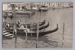 Venice Italy 1954 – Gondoliers Campari Soda Advertising – Old Photo 1950s