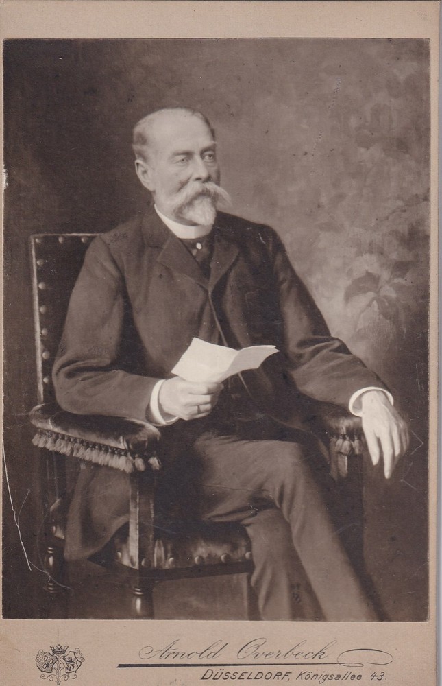 Overbeck KAB – portrait of a man after a painting «De Simon» – Düsseldorf around 1900