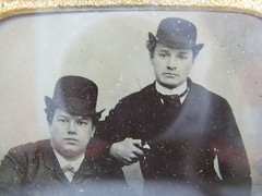Beautiful old daguerreotype / photograph 19th century Half Case 9.5 x 8.3 cm 08453