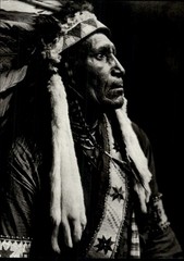 1972 Original Edward Curtis Nez Perce Raven Blanket Indian Art Photo Gravure