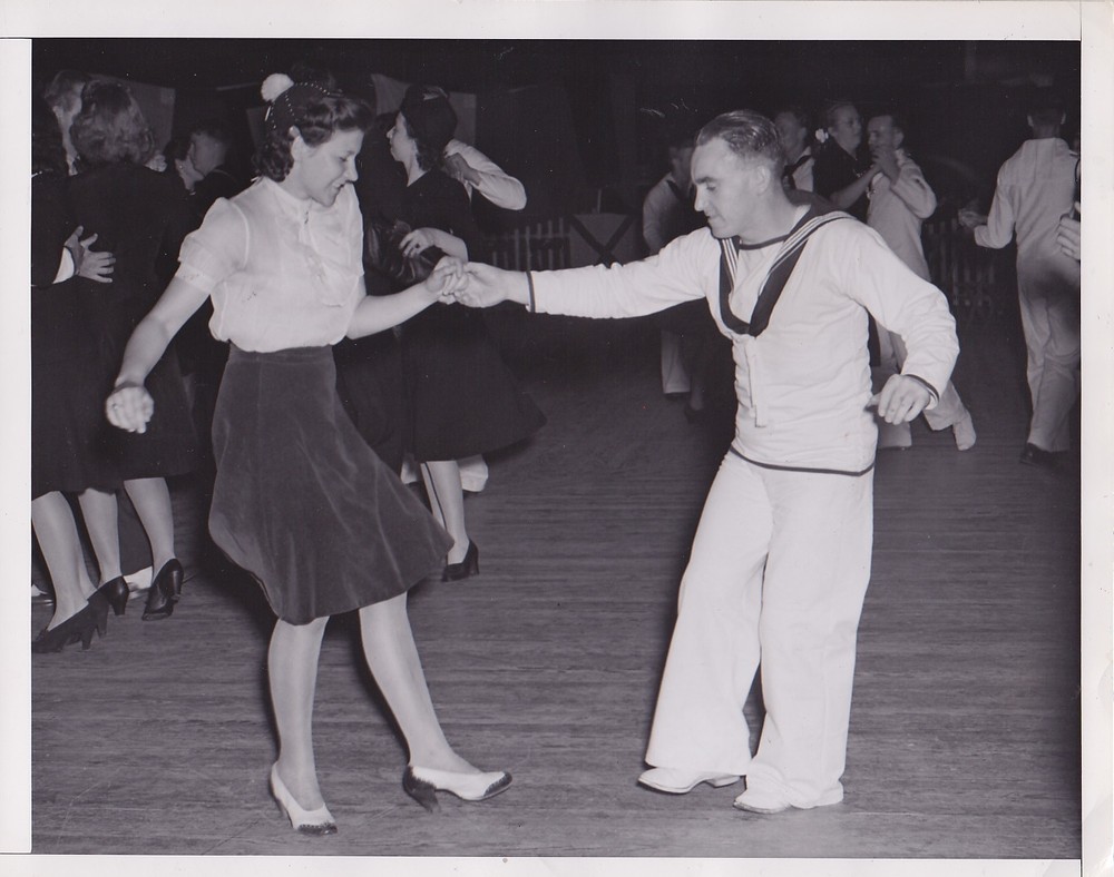 Hot Number Dance Dancing Sailor and Gal VINTAGE 1941 press photo Masterpiece!